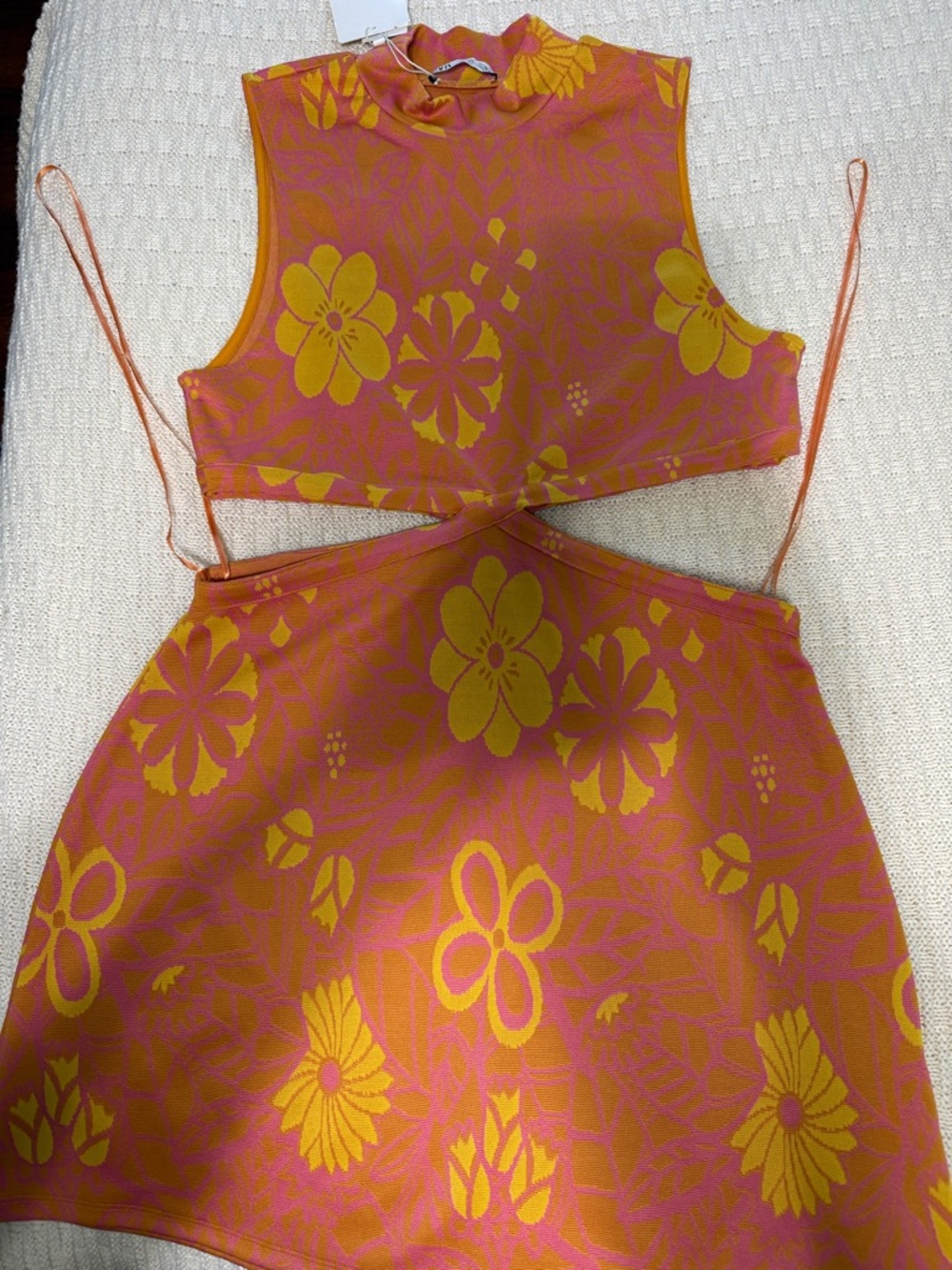 Zara Orange Floral Cutout High-Neck Mini Dress - Picture 3 of 6